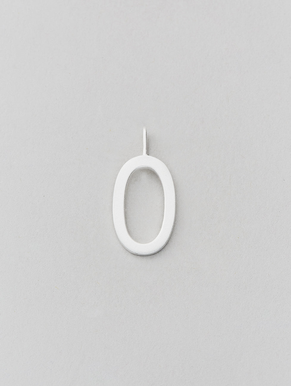 Stříbrný přívěsek Písmeno A-Z - 16 mm DESIGN LETTERS - Lavly