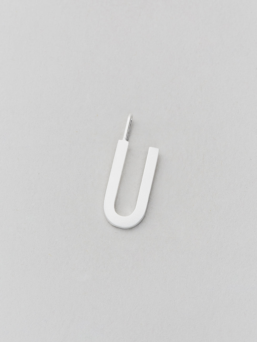 Stříbrný přívěsek Písmeno A-Z - 16 mm DESIGN LETTERS - Lavly