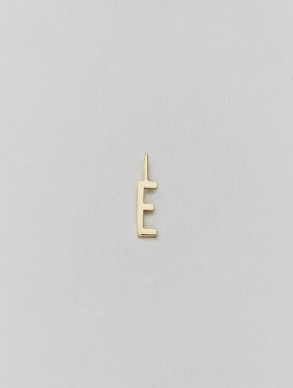 Zlatý přívěsek Písmeno A-Z - 10 mm DESIGN LETTERS - Lavly
