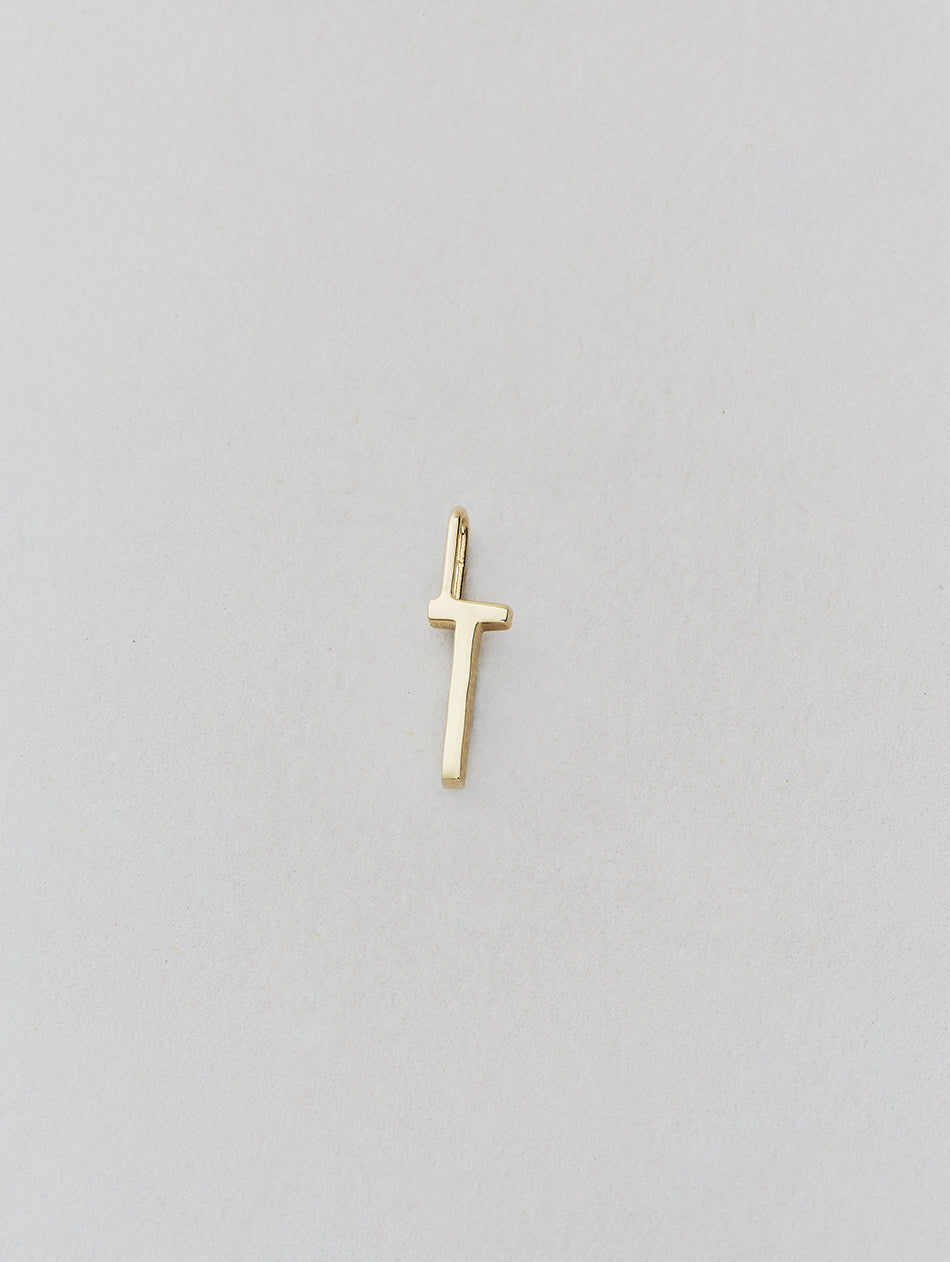 Zlatý přívěsek Písmeno A-Z - 10 mm DESIGN LETTERS - Lavly