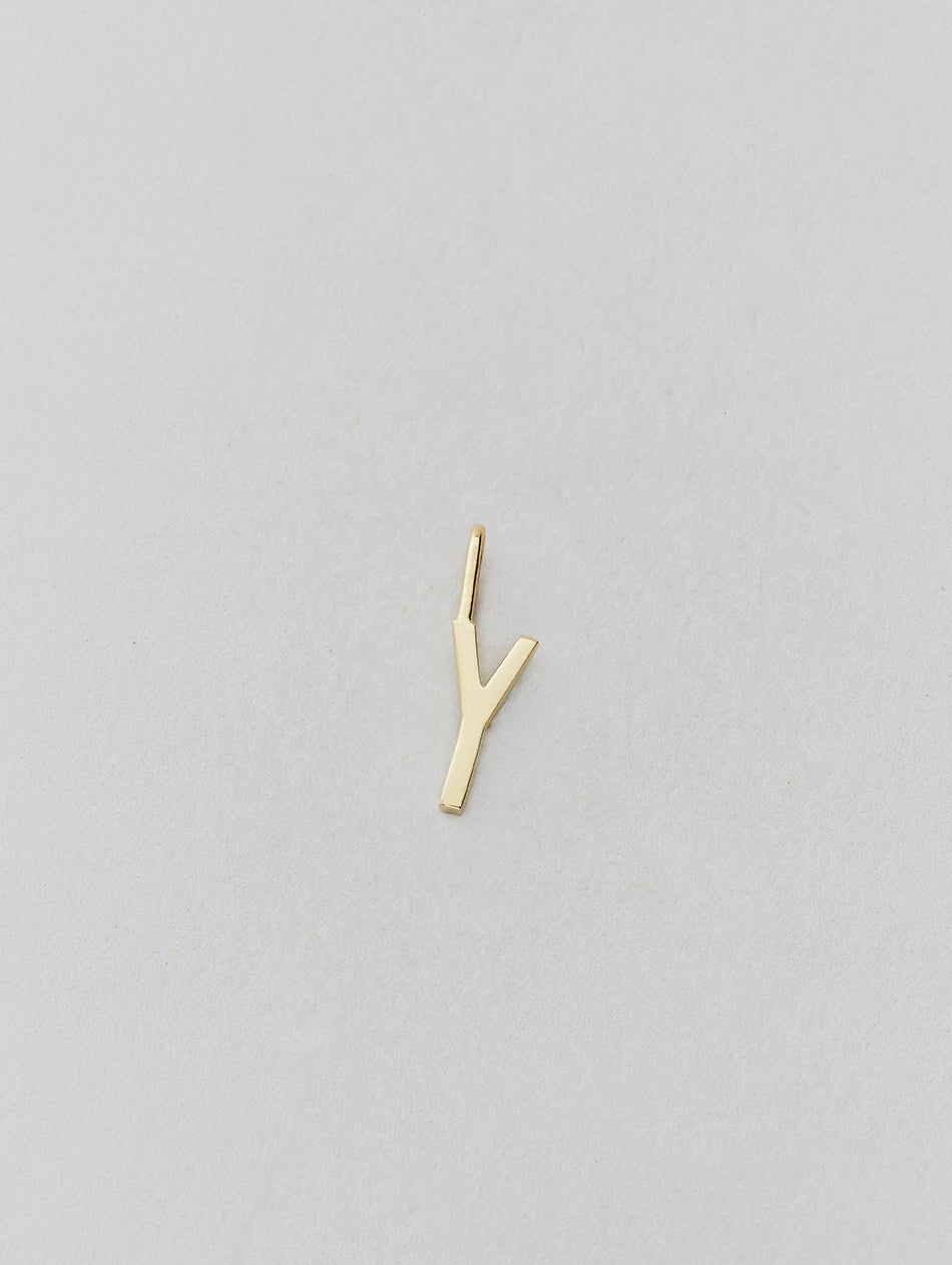 Zlatý přívěsek Písmeno A-Z - 10 mm DESIGN LETTERS - Lavly