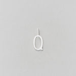 Stříbrný přívěsek Písmeno A-Z - 10 mm DESIGN LETTERS - Lavly