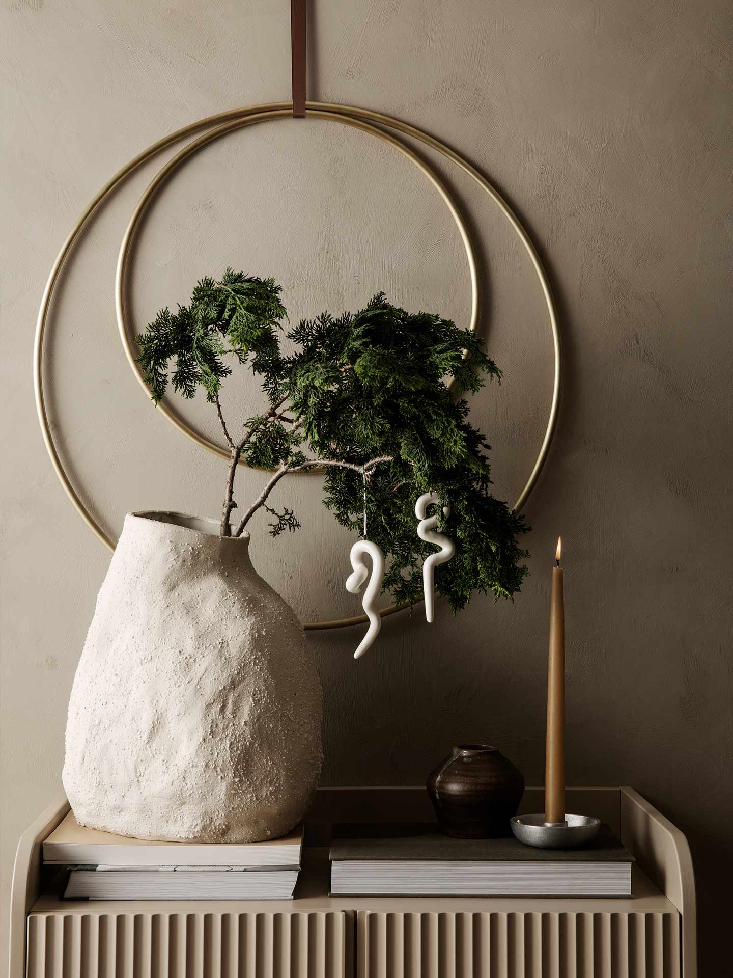 Dekorační kruh FERM LIVING Brass | Stylové doplňky pro děti a ženy | Lavly.cz
