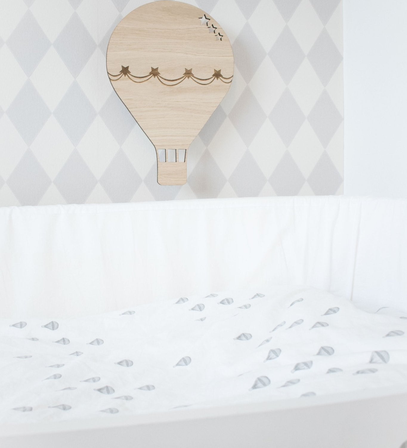 Dotyková nástěnná lampa MASELIVING Balón dub | Stylové doplňky pro děti a ženy | Lavly.cz