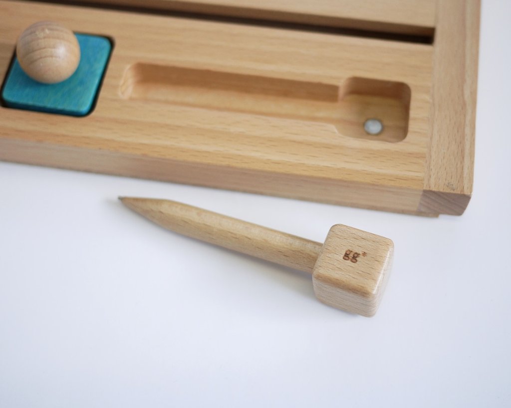 Magnetická kreslicí tabulka Oekaki - Domeček s pejskem - Lavly