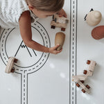 Hrací podložka LITTLE BOT Country Road Nordic + Stripe | Stylové doplňky pro děti a ženy | Lavly.cz
