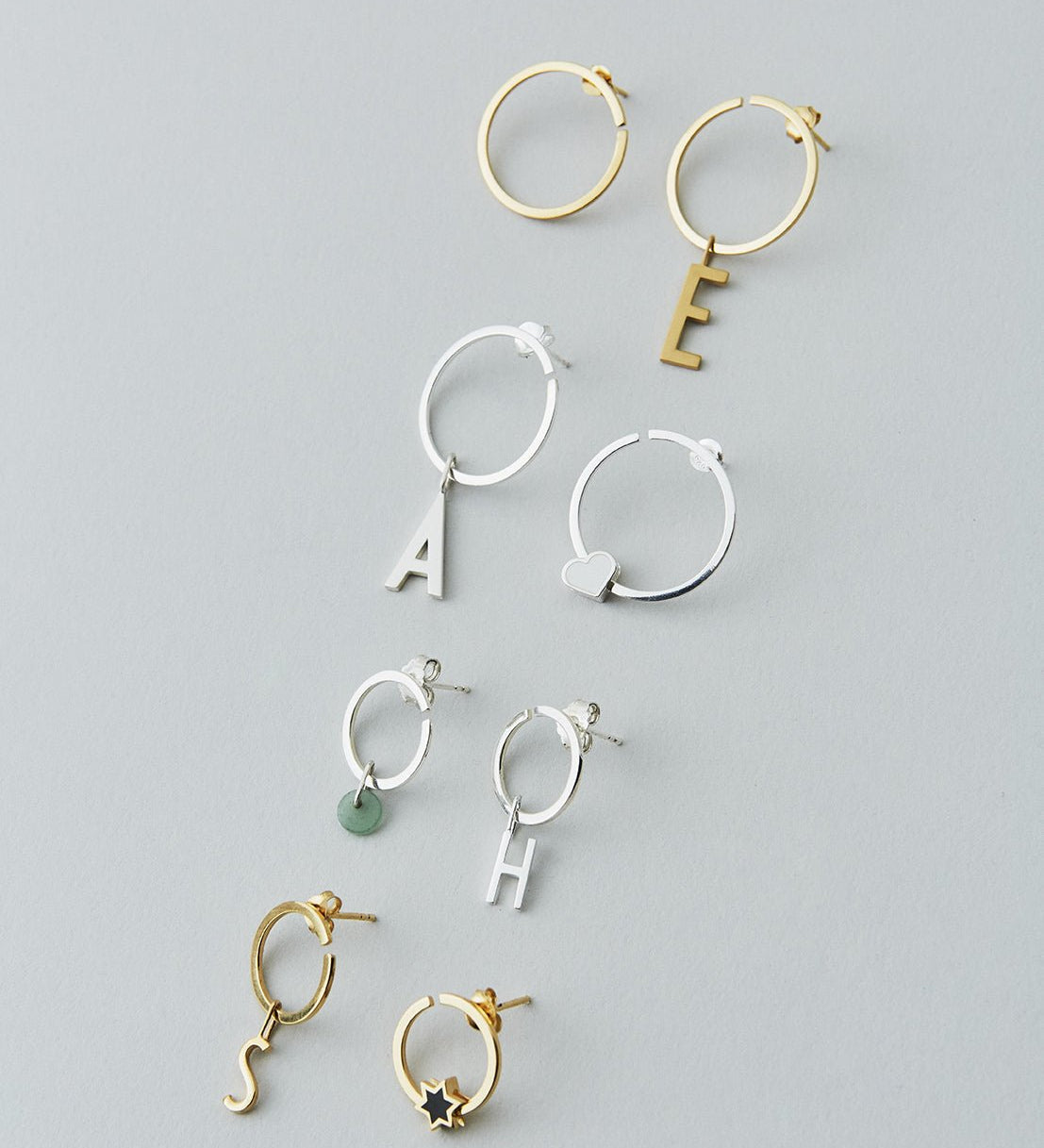 Kruhové náušnice zlaté, 24 mm - DESIGN LETTERS | Stylové doplňky pro děti a ženy | Lavly.cz
