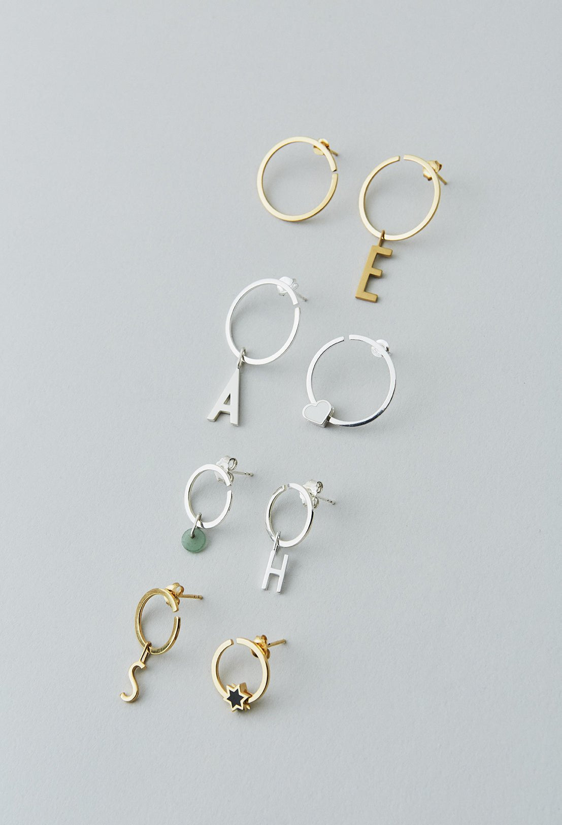 Kruhové náušnice zlaté, 24 mm - DESIGN LETTERS | Stylové doplňky pro děti a ženy | Lavly.cz