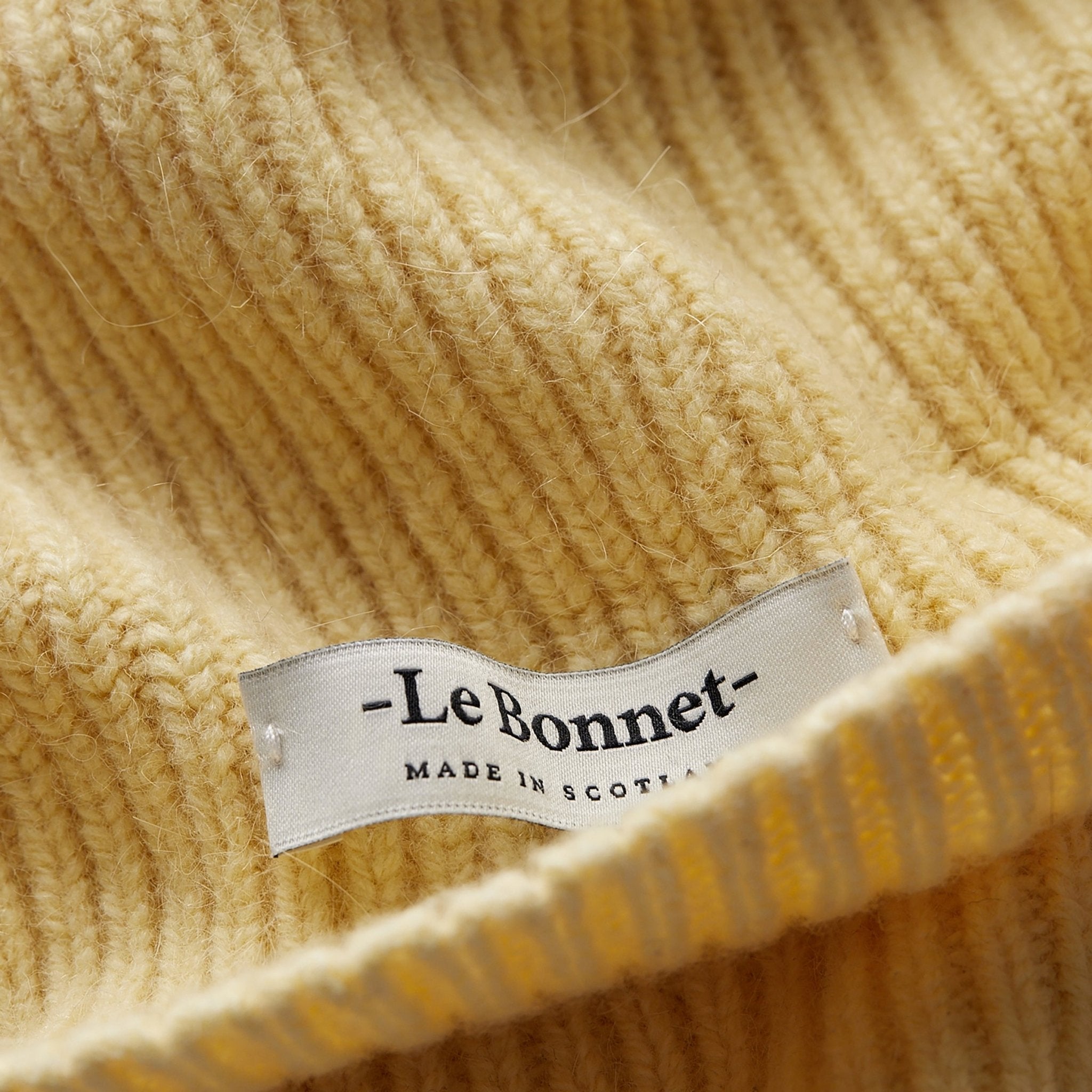 LE BONNET Čepice z jehněčí vlny Blonde | Stylové doplňky pro děti a ženy | Lavly.cz