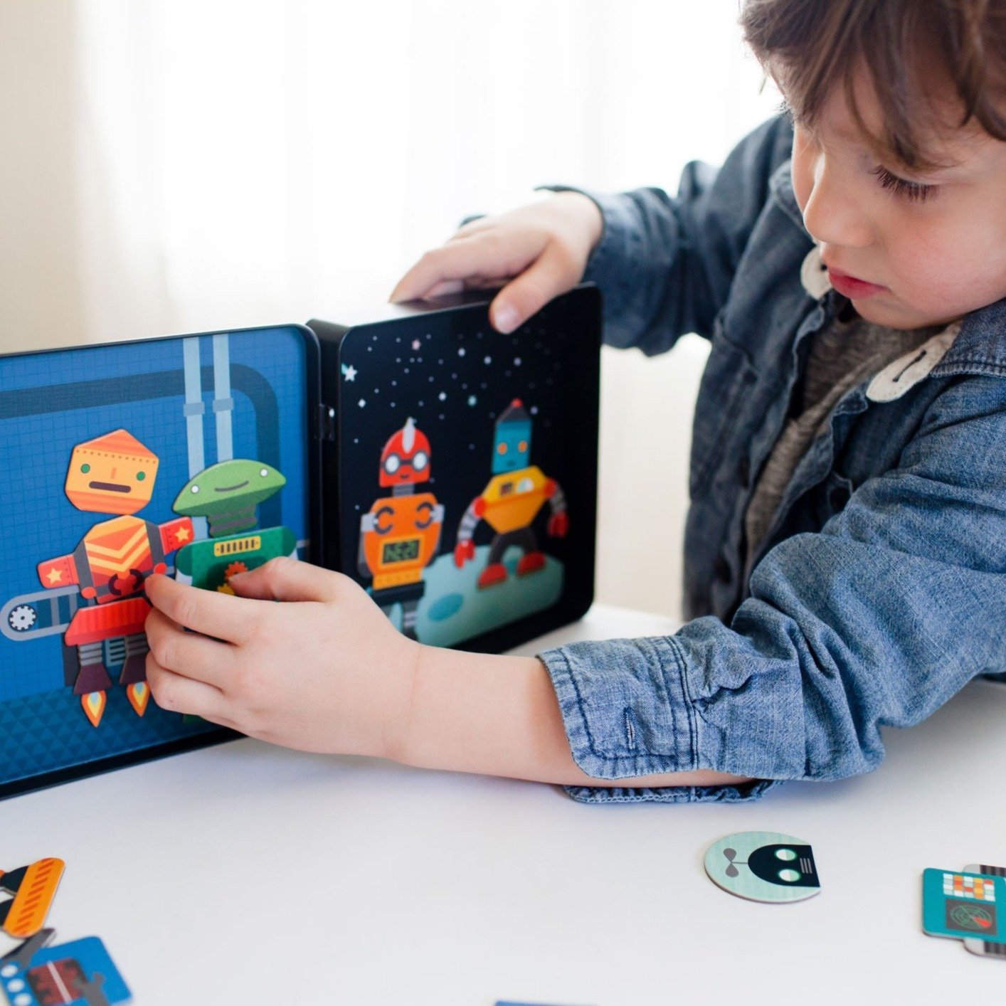 Magnetická skládačka PETIT COLLAGE Roboti | Stylové doplňky pro děti a ženy | Lavly.cz