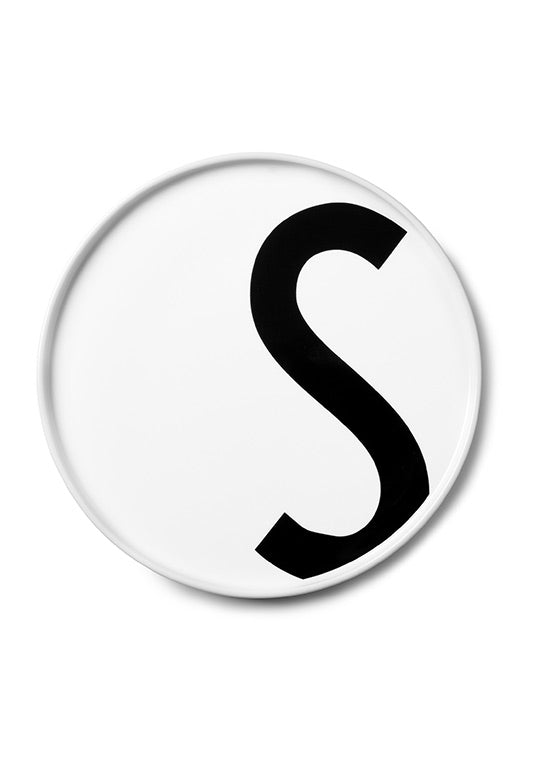 Porcelánový personalizovaný talíř A - Z DESIGN LETTERS | Stylové doplňky pro děti a ženy | Lavly.cz
