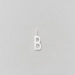 Stříbrný přívěsek Písmeno A - Z - 10 mm DESIGN LETTERS | Stylové doplňky pro děti a ženy | Lavly.cz
