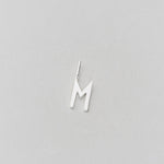 Stříbrný přívěsek Písmeno A - Z - 10 mm DESIGN LETTERS | Stylové doplňky pro děti a ženy | Lavly.cz