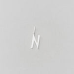 Stříbrný přívěsek Písmeno A - Z - 10 mm DESIGN LETTERS | Stylové doplňky pro děti a ženy | Lavly.cz