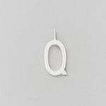 Stříbrný přívěsek Písmeno A - Z - 16 mm DESIGN LETTERS | Stylové doplňky pro děti a ženy | Lavly.cz
