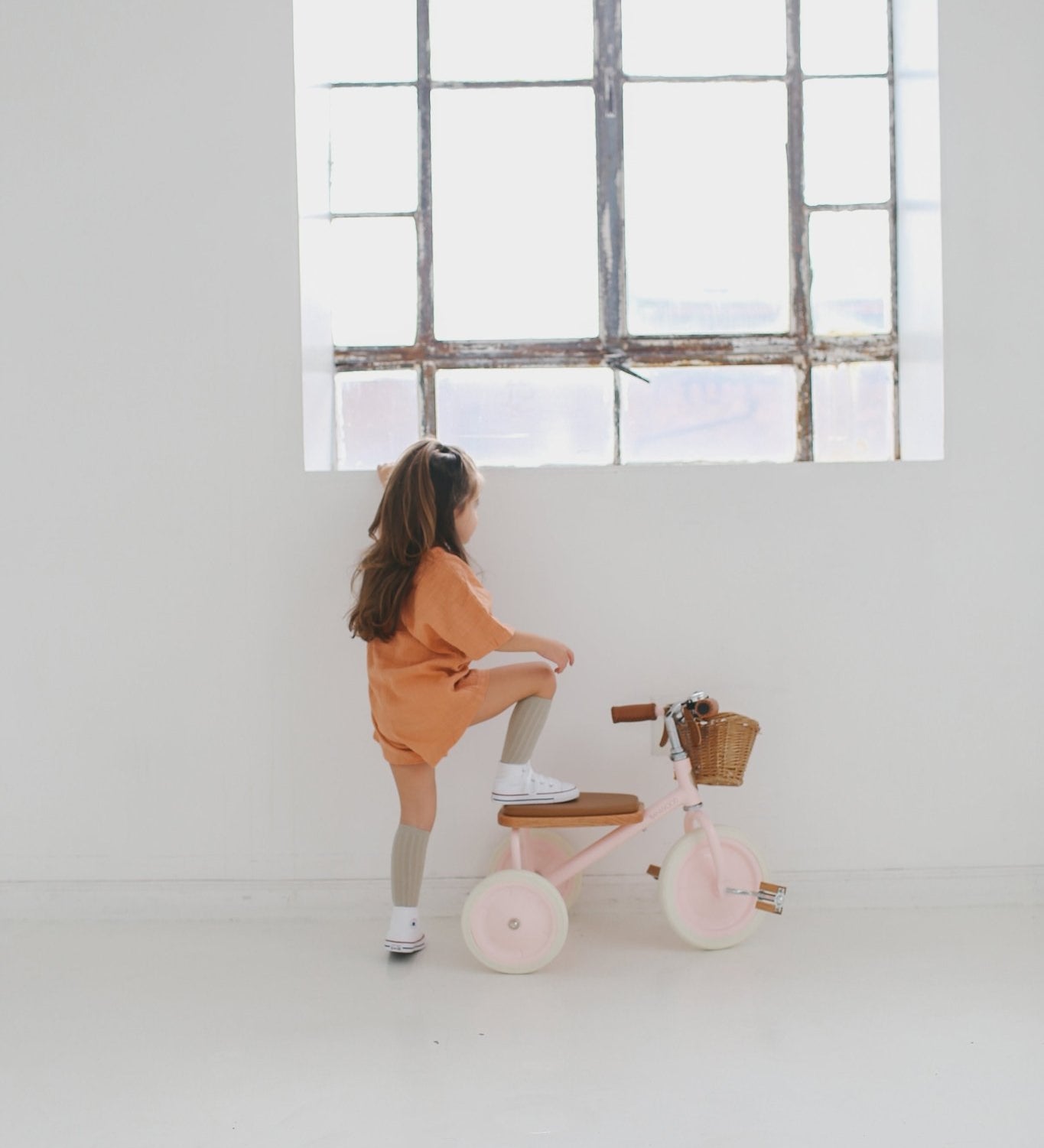 Tříkolka BANWOOD Pink | Stylové doplňky pro děti a ženy | Lavly.cz