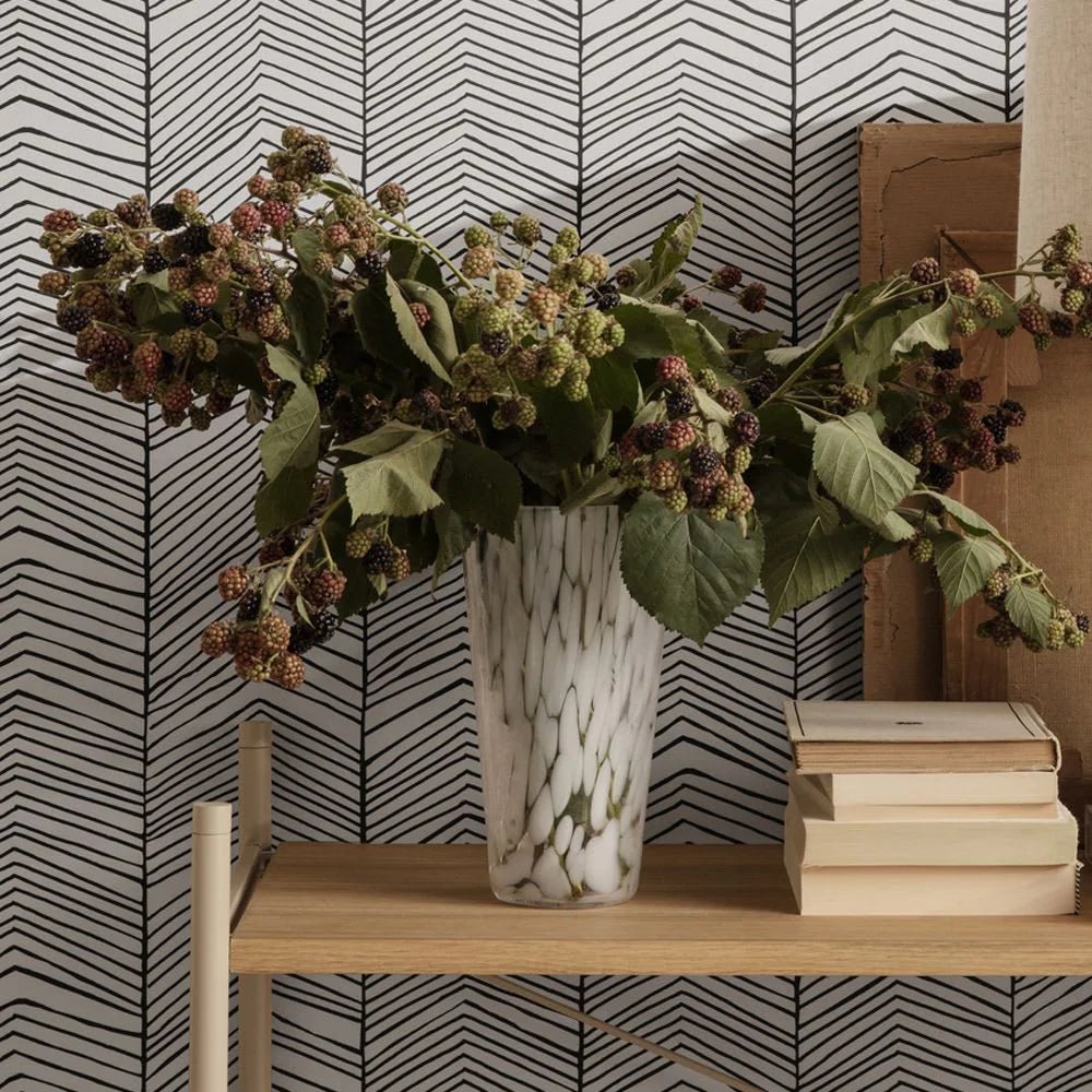 Váza FERM LIVING Casca Vase Milk | Stylové doplňky pro děti a ženy | Lavly.cz