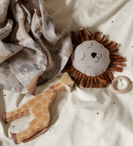 Závěsný hrací lvíček FERM LIVING Natural | Stylové doplňky pro děti a ženy | Lavly.cz