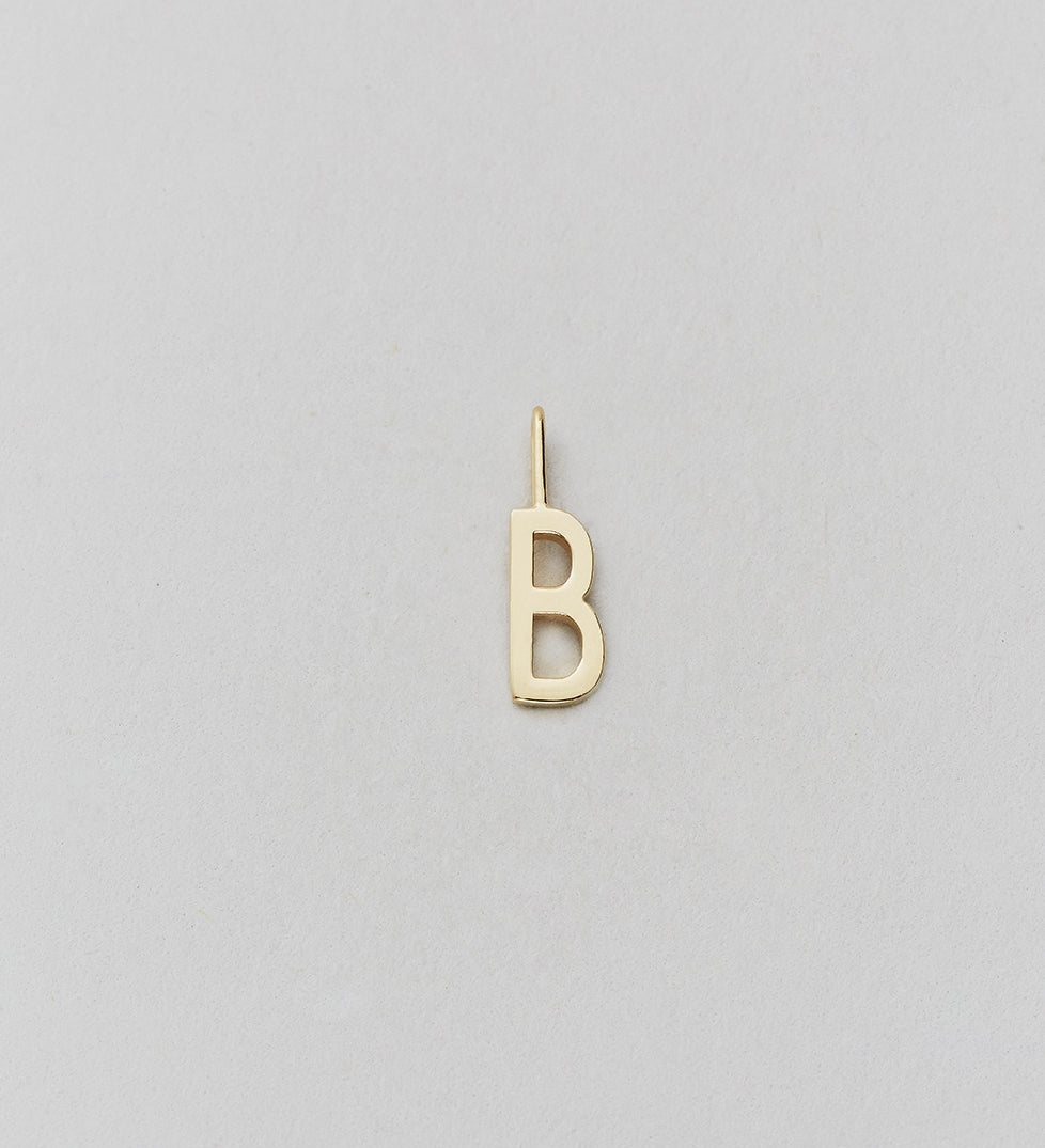 Zlatý přívěsek Písmeno A - Z - 10 mm DESIGN LETTERS | Stylové doplňky pro děti a ženy | Lavly.cz